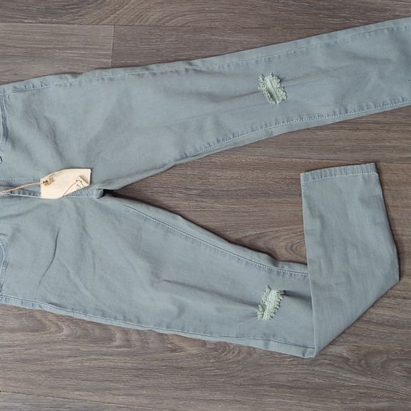 🌟NWT Easel Light Blue/Green Skinny Jeans - Picture 3 of 8